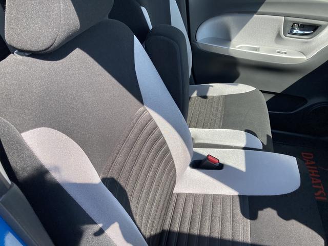 キャストアクティバＧ　ＳＡIII１５インチアルミホイール　ＬＥＤヘッドランプ　ＬＥＤフォグランプ　革巻きチルトステアリング　ＵＶカットガラス　運転席シートリフター（静岡県）の中古車