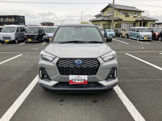 ロッキープレミアムＧ　ＨＥＶ１７インチアルミホイール　ＵＶＩＲカット遮音ガラス　フルＬＥＤヘッドランプ　キーフリーシステム　革巻きステアリングホイール　本革シフトノブ　アクティブマルチインフォメーションメーター（静岡県）の中古車