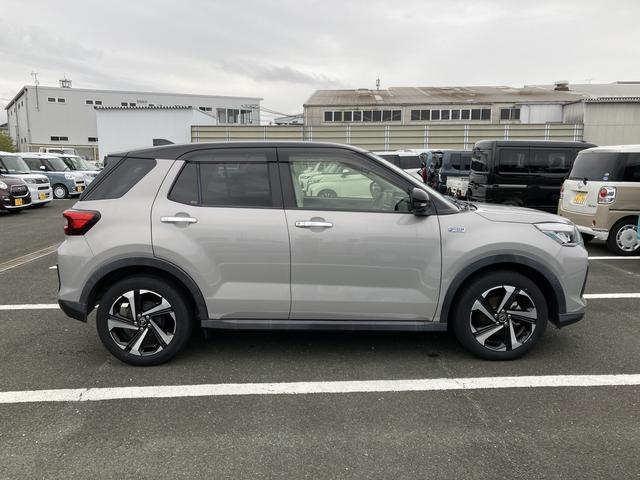 ロッキープレミアムＧ　ＨＥＶ１７インチアルミホイール　ＵＶＩＲカット遮音ガラス　フルＬＥＤヘッドランプ　キーフリーシステム　革巻きステアリングホイール　本革シフトノブ　アクティブマルチインフォメーションメーター（静岡県）の中古車