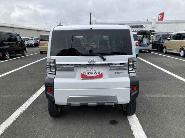 タフトＧ　クロムベンチャーメッキドアアウターハンドル　１５インチアルミホイール　オートレベリング機能付フルＬＥＤヘッドランプ　ＬＥＤフォグランプ　本革巻ステアリングホイール　本革巻インパネセンターシフト（静岡県）の中古車