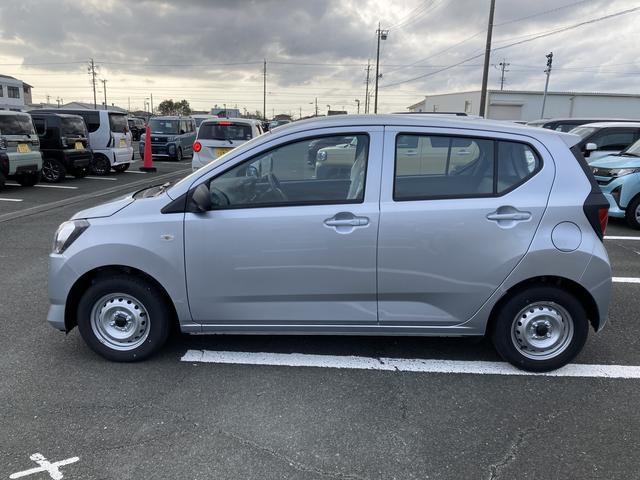 ミライースＢマルチリフレクターハロゲンヘッドランプ　可倒式ドアミラー　自発光式デジタルメーターアンバーイルミネーションメーター　マニュアルエアコン（ダイヤル式）　キーレスエントリー（静岡県）の中古車