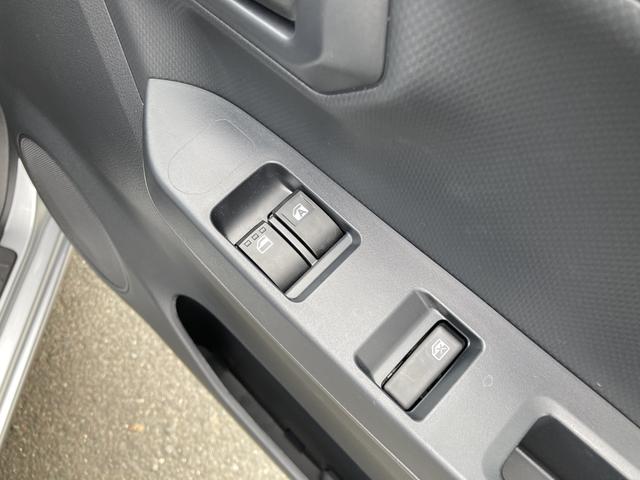 ミライースＢマルチリフレクターハロゲンヘッドランプ　可倒式ドアミラー　自発光式デジタルメーターアンバーイルミネーションメーター　マニュアルエアコン（ダイヤル式）　キーレスエントリー（静岡県）の中古車