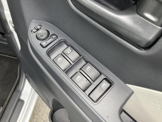 タントＸ１４インチフルホイールキャップ　フルＬＥＤヘッドランプ　オート格納式カラードドアミラー　左側パワースライドドア　ＴＦＴカラーマルチインフォメーションディスプレイ　フルファブリックシート（静岡県）の中古車