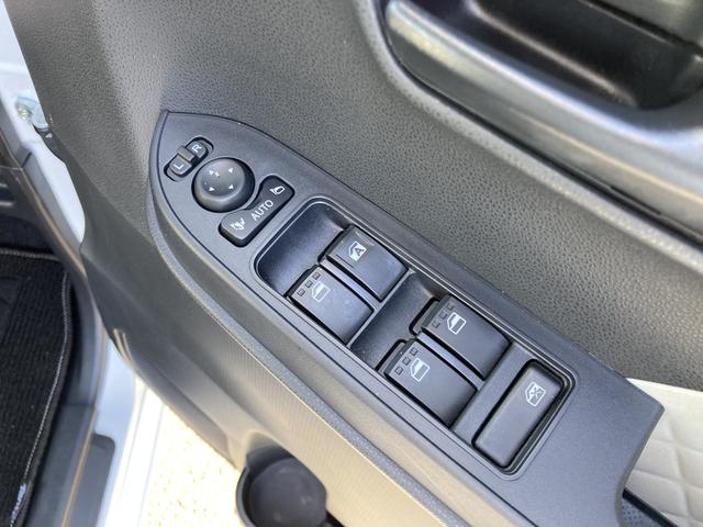 タントＸ１４インチフルホイールキャップ　フルＬＥＤヘッドランプ　オート格納式カラードドアミラー　左側パワースライドドア　ＴＦＴカラーマルチインフォメーションディスプレイ　フルファブリックシート（静岡県）の中古車