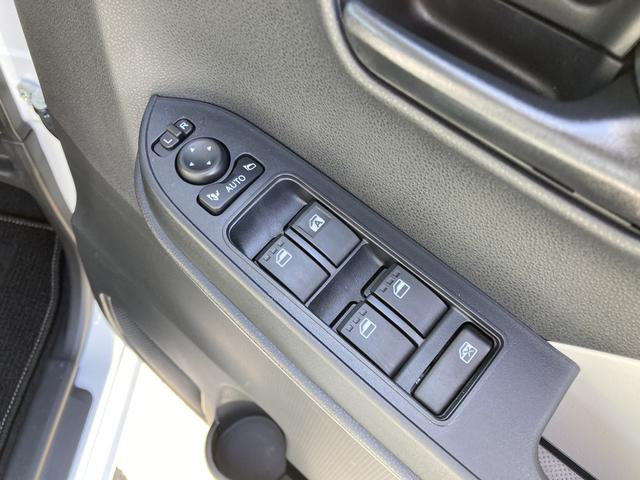 タントX14インチフルホイールキャップ フルLEDヘッドランプ 電動パーキングブレーキ 左側パワースライドドア TFTカラーマルチインフォメーションディスプレイ フルファブリックシート(静岡県)の中古車