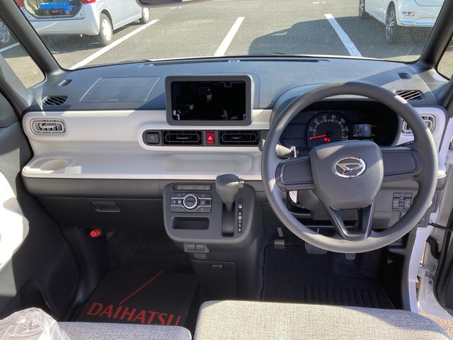 ムーヴキャンバスストライプスＸ１４インチフルホイールキャップ　キーフリーシステム　プッシュボタンスタート　ＵＶカットガラス　両側パワースライドドア　ハロゲンヘッドライト　ラゲージアンダーボックス（静岡県）の中古車