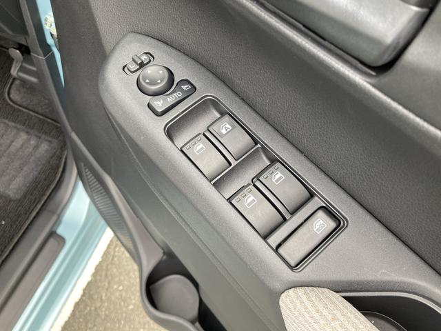 ムーヴＸキーフリーシステム　プッシュボタンスタート　ＬＥＤヘッドライト　１４インチフルホイールキャップ　マルチインフォメーションディスプレイ　左側パワースライドドア（静岡県）の中古車