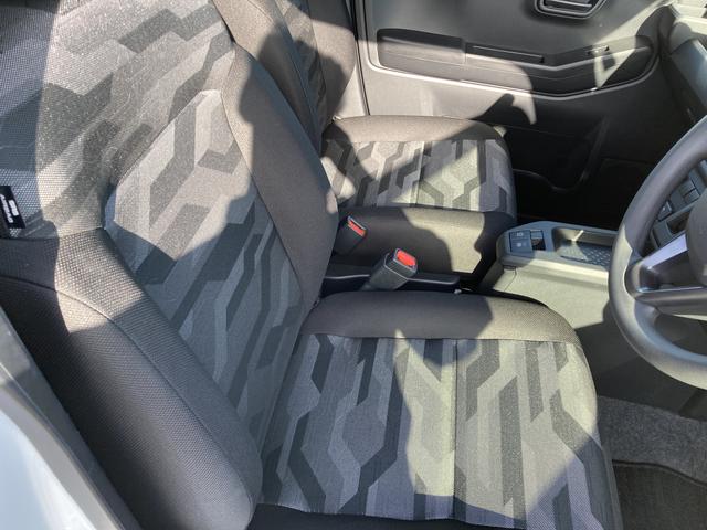 タフトＸ１５インチスチールホイール（ブラック塗装）　マニュアルレベリング機能付フルＬＥＤヘッドランプ　マルチインフォメーションディスプレイ（静岡県）の中古車