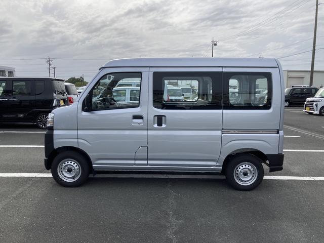 ハイゼットカーゴスペシャル２ＷＤ　ＣＶＴ　プリントレザーシート　アッパートレイ　ユースフルナット（３１か所）（静岡県）の中古車