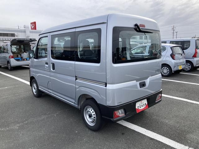 ハイゼットカーゴスペシャル２ＷＤ　ＣＶＴ　プリントレザーシート　アッパートレイ　ユースフルナット（３１か所）（静岡県）の中古車