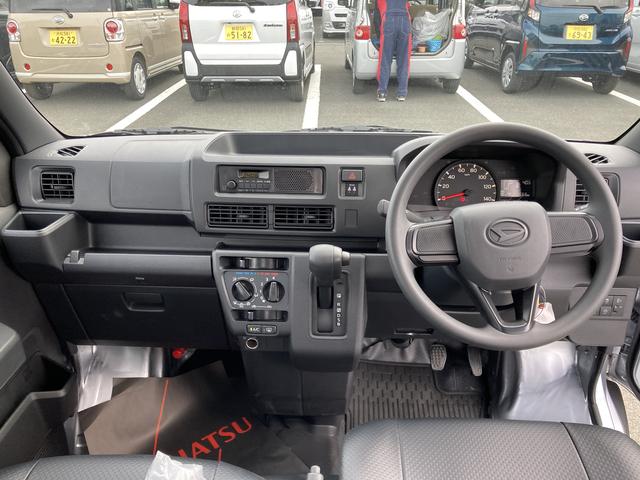 ハイゼットカーゴスペシャル２ＷＤ　ＣＶＴ　プリントレザーシート　アッパートレイ　ユースフルナット（３１か所）（静岡県）の中古車