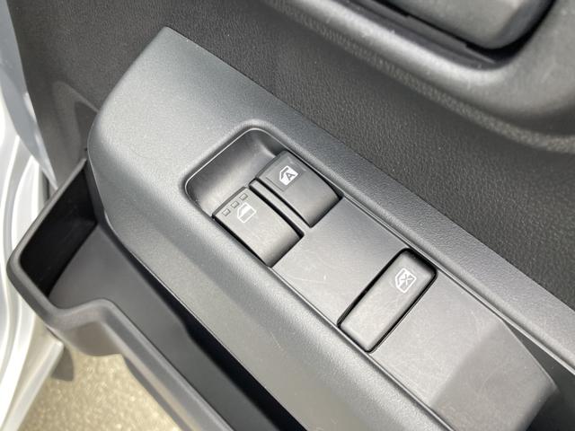 ハイゼットカーゴスペシャル２ＷＤ　ＣＶＴ　プリントレザーシート　アッパートレイ　ユースフルナット（３１か所）（静岡県）の中古車