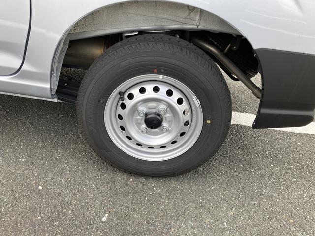 ハイゼットカーゴスペシャル２ＷＤ　ＣＶＴ　プリントレザーシート　アッパートレイ　ユースフルナット（３１か所）（静岡県）の中古車