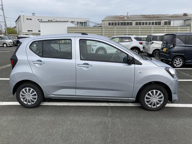 ミライースＬ　ＳＡIII１３インチフルホイールキャップ　マルチリフレクターハロゲンヘッドランプ　可倒式ドアミラー　自発光式デジタルメーターアンバーイルミネーションメーター　マニュアルエアコン（ダイヤル式）　キーレスエントリー（静岡県）の中古車