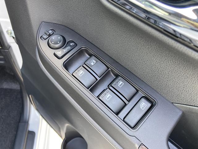 タントカスタムRS15インチアルミホイール キーフリーシステム プッシュボタンスタート オートエアコン(プッシュ式) フルLEDヘッドランプ オート格納式カラードドアミラー 本革巻ステアリングホイール(静岡県)の中古車