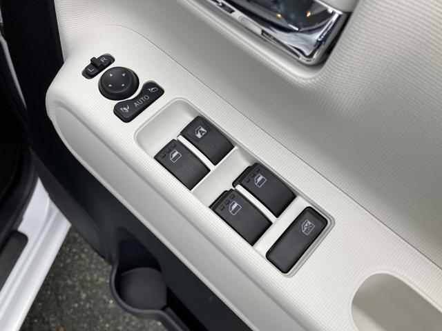 ムーヴキャンバスストライプスＧ１４インチフルホイールキャップ　ＬＥＤヘッドランプ　ＬＥＤフォグランプ　ホっとカップホルダー　両側パワースライドドア　キーフリーシステム　プッシュボタンスタート　ＵＶカットガラス（静岡県）の中古車