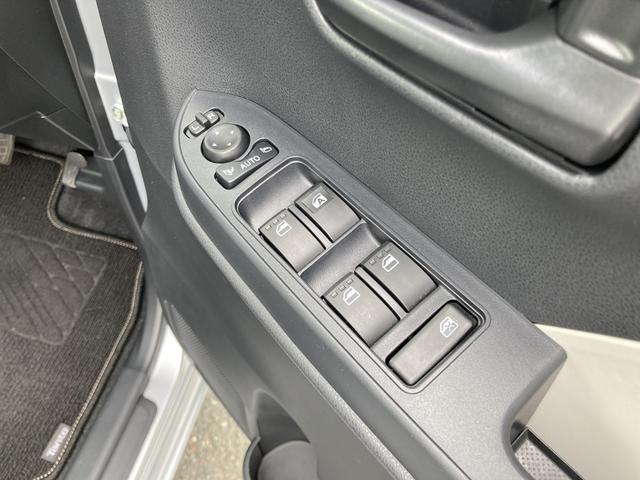 タントＸ１４インチフルホイールキャップ　フルＬＥＤヘッドランプ　オート格納式カラードドアミラー　左側パワースライドドア　ＴＦＴカラーマルチインフォメーションディスプレイ　フルファブリックシート（静岡県）の中古車