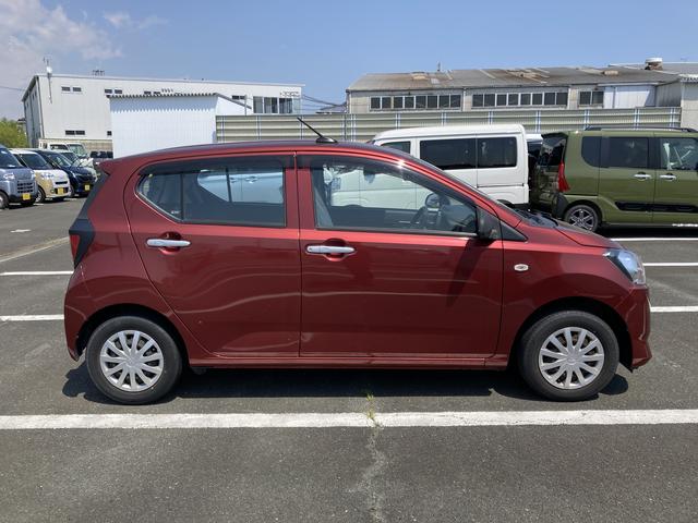 ミライースＬ　ＳＡIII１３インチフルホイールキャップ　マルチリフレクターハロゲンヘッドランプ　可倒式ドアミラー　自発光式デジタルメーターアンバーイルミネーションメーター　マニュアルエアコン（ダイヤル式）　キーレスエントリー（静岡県）の中古車