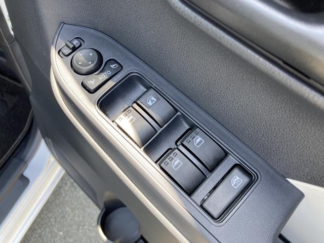 タントX14インチフルホイールキャップ フルLEDヘッドランプ オート格納式カラードドアミラー 左側パワースライドドア TFTカラーマルチインフォメーションディスプレイ フルファブリックシート(静岡県)の中古車