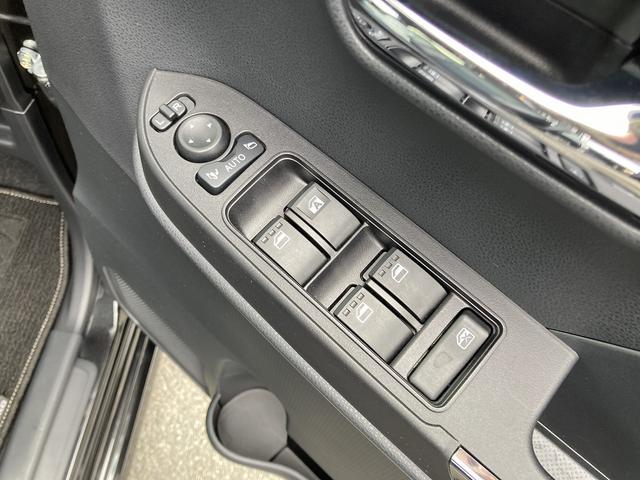 タントカスタムRS15インチアルミホイール キーフリーシステム プッシュボタンスタート オートエアコン(プッシュ式) フルLEDヘッドランプ オート格納式カラードドアミラー 本革巻ステアリングホイール(静岡県)の中古車