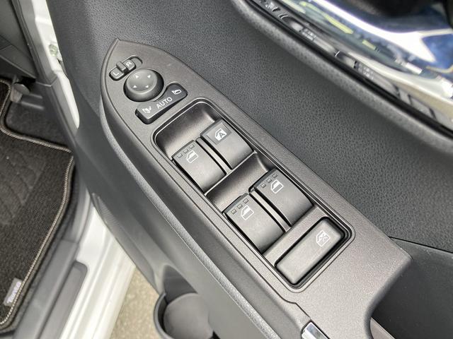 タントカスタムX14インチアルミホイール 大型エアロバンパー フルLEDヘッドランプ オート格納式カラードドアミラー 両側パワースライドドア キーフリーシステム プッシュボタンスタート(静岡県)の中古車