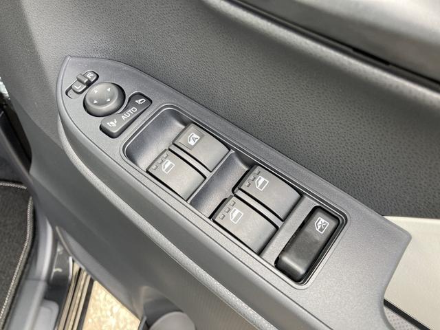 タントXリミテッド14インチフルホイールキャップ フルLEDヘッドランプ オート格納式カラードドアミラー 両側パワースライドドア TFTカラーマルチインフォメーションディスプレイ フルファブリックシート(静岡県)の中古車