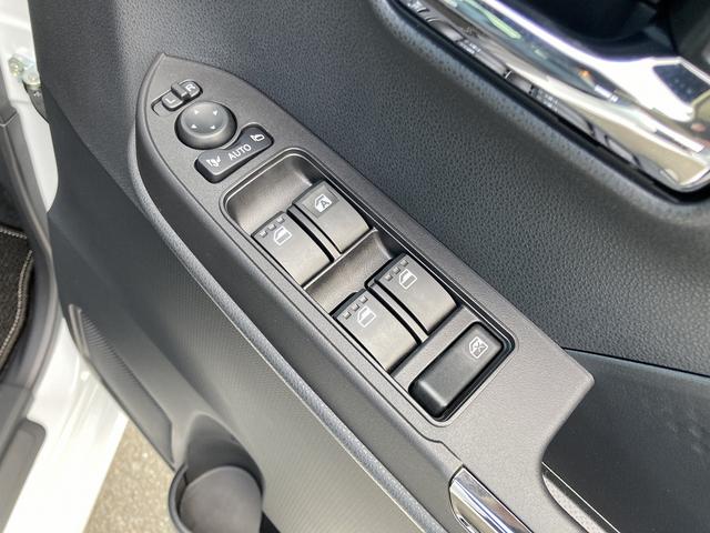 タントカスタムＲＳ１５インチアルミホイール　キーフリーシステム　プッシュボタンスタート　オートエアコン（プッシュ式）　フルＬＥＤヘッドランプ　オート格納式カラードドアミラー　本革巻ステアリングホイール（静岡県）の中古車
