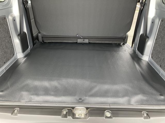 ハイゼットカーゴＤＸＣＶＴ　撥水フルファブリックシート表皮　オーバーヘッドシェルフ　アッパートレイ　キーレスエントリー　ユースフルナット（３１ヶ所）（静岡県）の中古車