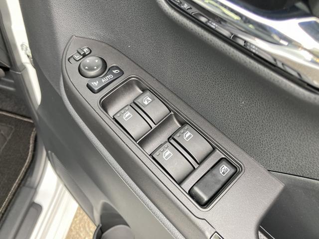 タントカスタムXリミテッド14インチアルミホイール 大型エアロバンパー フルLEDヘッドランプ オート格納式カラードドアミラー 両側パワースライドドア キーフリーシステム プッシュボタンスタート スマートクルーズ(静岡県)の中古車