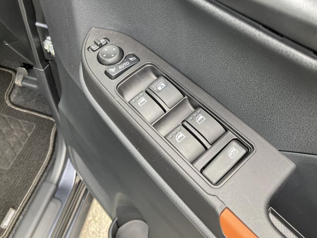 タントファンクロスターボリミテッド１５インチアルミホイール　フルＬＥＤヘッドランプ　オート格納式カラードドアミラー　両側パワースライドドア　キーフリーシステム　プッシュボタンスタート	スマートクルーズ（静岡県）の中古車