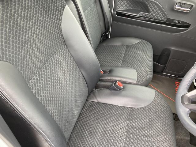 タントカスタムRS15インチアルミホイール キーフリーシステム プッシュボタンスタート オートエアコン(プッシュ式) フルLEDヘッドランプ オート格納式カラードドアミラー 本革巻ステアリングホイール(静岡県)の中古車