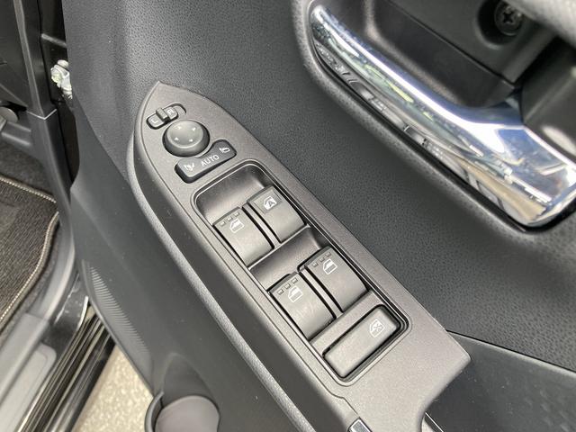タントカスタムRS15インチアルミホイール キーフリーシステム プッシュボタンスタート オートエアコン(プッシュ式) フルLEDヘッドランプ オート格納式カラードドアミラー 本革巻ステアリングホイール(静岡県)の中古車