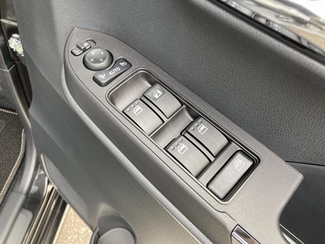 タントカスタムＸ１４インチアルミホイール　大型エアロバンパー　フルＬＥＤヘッドランプ　オート格納式カラードドアミラー　両側パワースライドドア　キーフリーシステム　プッシュボタンスタート（静岡県）の中古車