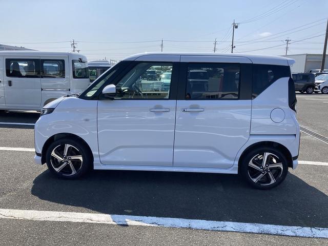 ムーヴＲＳキーフリーシステム　プッシュボタンスタート　ＬＥＤヘッドライト　１５インチアルミホイール　両側パワースライドドア　カラーマルチインフォメーションディスプレイ（静岡県）の中古車