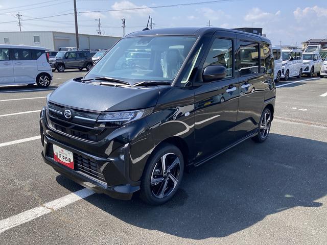 ムーヴＲＳキーフリーシステム　プッシュボタンスタート　ＬＥＤヘッドライト　１５インチアルミホイール　両側パワースライドドア　カラーマルチインフォメーションディスプレイ（静岡県）の中古車