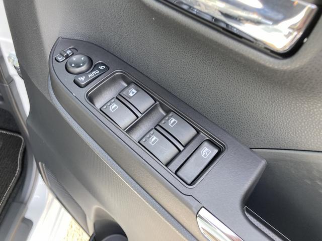 タントカスタムX14インチアルミホイール 大型エアロバンパー フルLEDヘッドランプ オート格納式カラードドアミラー 両側パワースライドドア キーフリーシステム プッシュボタンスタート(静岡県)の中古車
