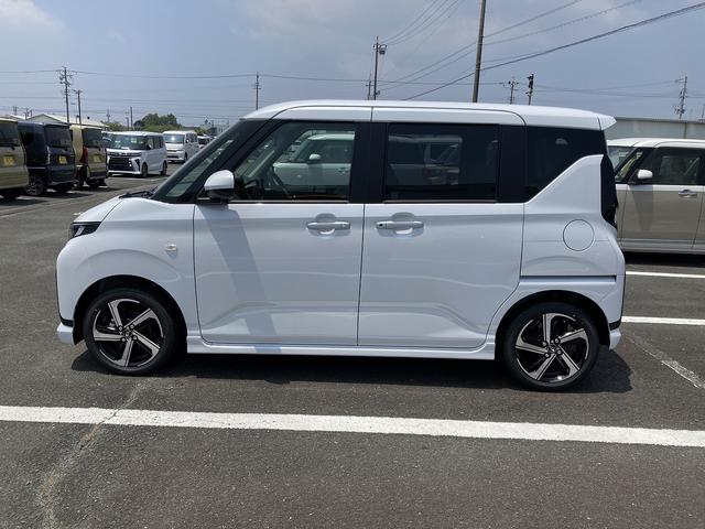 ムーヴRSキーフリーシステム プッシュボタンスタート LEDヘッドライト 15インチアルミホイール 両側パワースライドドア カラーマルチインフォメーションディスプレイ(静岡県)の中古車