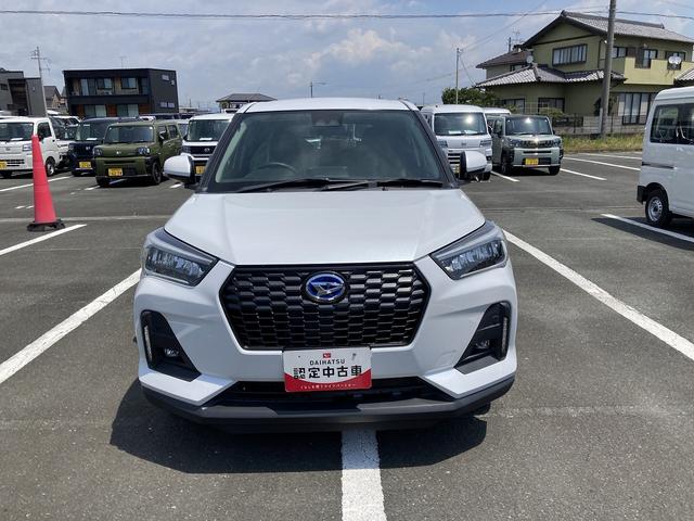 ロッキープレミアムＧ　ＨＥＶ１７インチアルミホイール　ＵＶＩＲカット遮音ガラス　フルＬＥＤヘッドランプ　キーフリーシステム　革巻きステアリングホイール　本革シフトノブ　アクティブマルチインフォメーションメーター（静岡県）の中古車