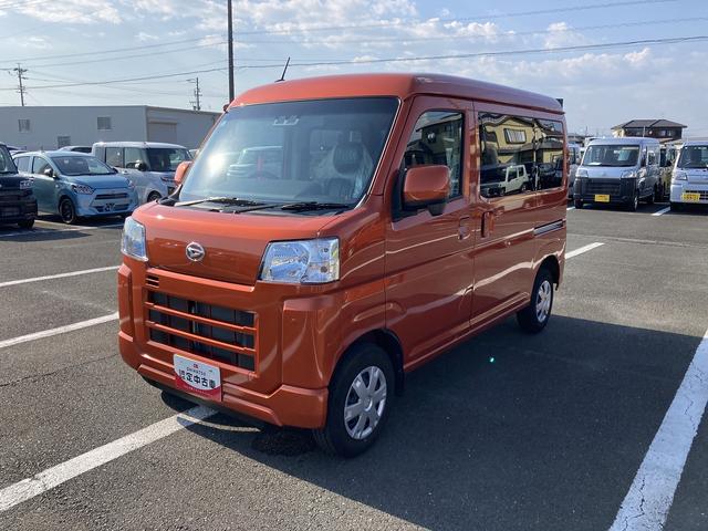 ハイゼットカーゴクルーズＣＶＴ　電動格納式カラードドアミラー　スーパーＵＶＩＲカットガラス（フロントウィンドウ）　１２インチフルホイールキャップ　撥水フルファヴリックシート表皮　大型ＬＥＤ荷室灯　キーフリーシステム（静岡県）の中古車
