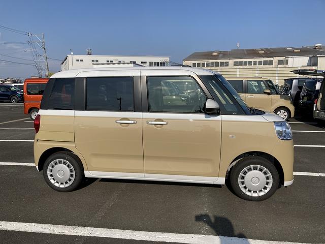 ムーヴキャンバスストライプスX14インチフルホイールキャップ キーフリーシステム プッシュボタンスタート UVカットガラス 両側パワースライドドア ハロゲンヘッドライト ラゲージアンダーボックス(静岡県)の中古車