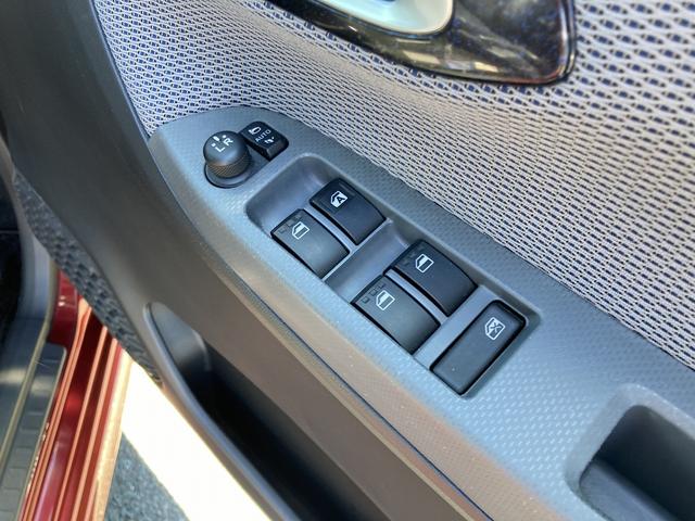 ムーヴカスタム　Ｘ　ハイパーＳＡII１４インチアルミホイール　ウレタンインパネセンターシフト　ＬＥＤヘッドランプ　自発光式２眼メーター　ＴＦＴカラーマルチインフォメーションディスプレイ（静岡県）の中古車