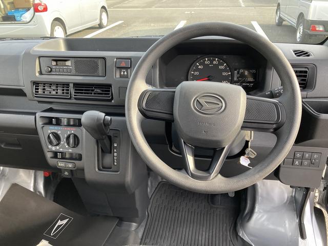 ハイゼットカーゴスペシャル2WD CVT プリントレザーシート アッパートレイ ユースフルナット(31か所)(静岡県)の中古車