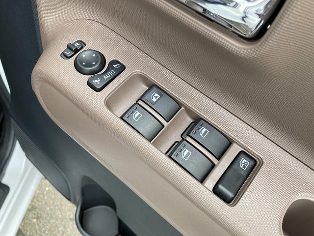 ムーヴキャンバスセオリーＧ１４インチフルホイールキャップ　ＬＥＤヘッドランプ　ＬＥＤフォグランプ　両側パワースライドドア　キーフリーシステム　プッシュボタンスタート　ＵＶカットガラス　ディスプレイオーディオ（静岡県）の中古車