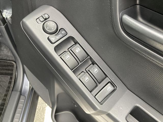 タフトX15インチスチールホイール(ブラック塗装) マニュアルレベリング機能付フルLEDヘッドランプ マルチインフォメーションディスプレイ(静岡県)の中古車