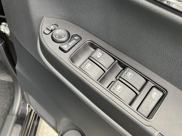 タントカスタムX14インチアルミホイール 大型エアロバンパー フルLEDヘッドランプ オート格納式カラードドアミラー 両側パワースライドドア キーフリーシステム プッシュボタンスタート(静岡県)の中古車