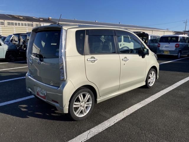 ムーヴ 中古車 カスタム　ＲＳ１５インチアルミホイール　キーフリーシステム　チルトステアリング　運転席シートリフター　革巻きステアリングホイール