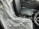 ２ＷＤ　ＣＶＴ　スーパーＵＶＩＲカットガラス（フロントウィンドウ）　プリントレザーシート表皮　マニュアルエアコン　電動式パワーステアリング（静岡県）の中古車