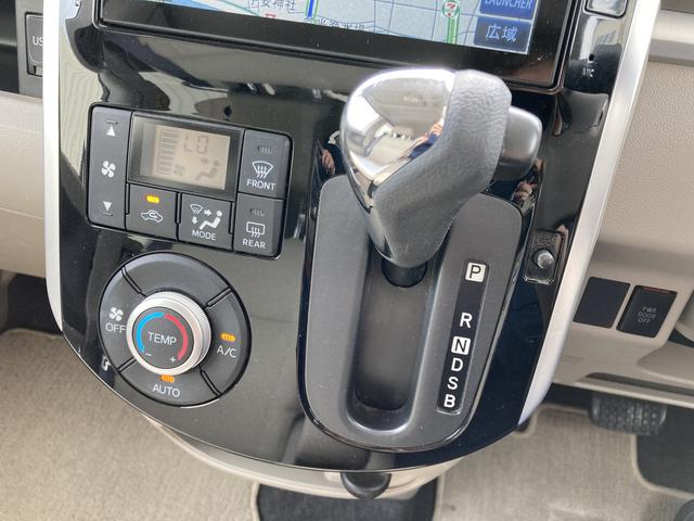 タントＸ　ＳＡプッシュボタンスタート　キーフリーシステム　オートエアコン（プッシュ式）　パワースライドドア（助手席側）　１４インチフルホイールキャップ（静岡県）の中古車
