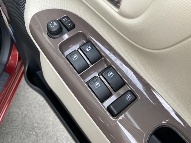 ムーヴキャンバスＧメイクアップ　ＳＡII１４インチフルホイールキャップ　ＬＥＤヘッドランプ　キーフリーシステム　両側パワースライドドア　オートエアコン（プッシュ式）　オートライト　置きラクボックス（静岡県）の中古車