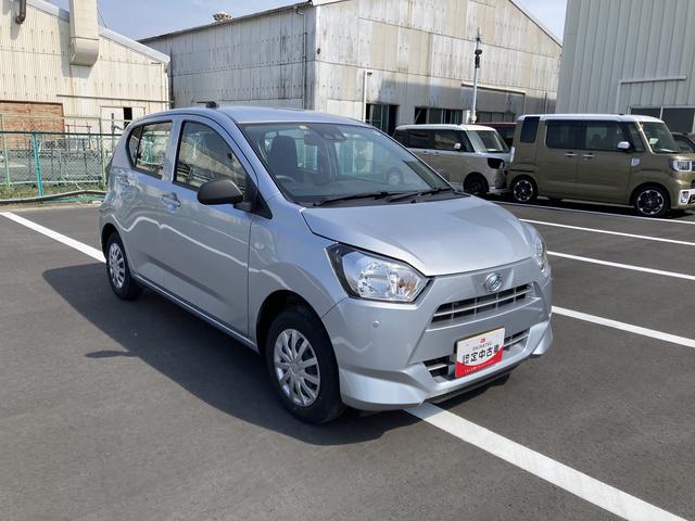 ミライースＬ　ＳＡIII１３インチフルホイールキャップ　マルチリフレクターハロゲンヘッドランプ　可倒式ドアミラー　自発光式デジタルメーターアンバーイルミネーションメーター　マニュアルエアコン（ダイヤル式）　キーレスエントリー（静岡県）の中古車
